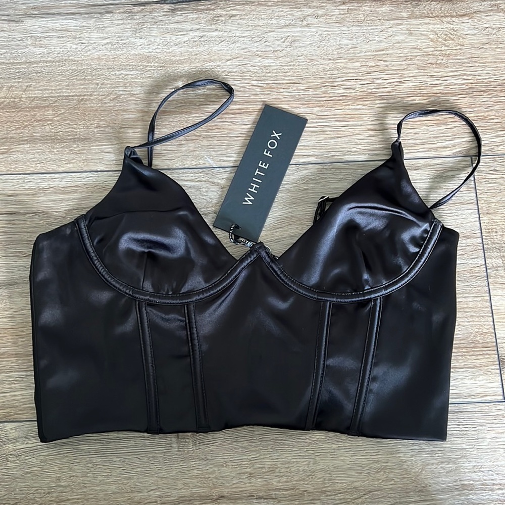 Black cropped bustier